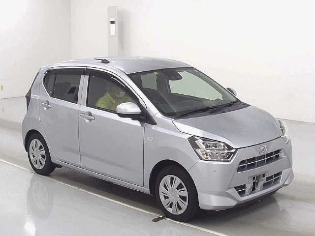 6042 Daihatsu Mira e s LA350S 2018 г. (JU Hiroshima)